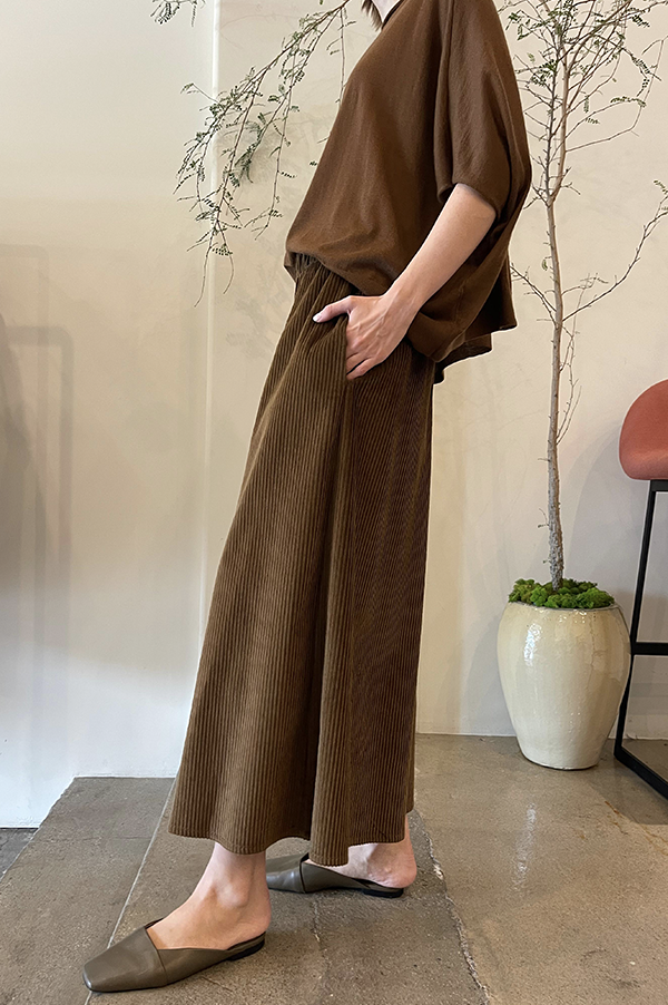 Corduroy Gaucho Pants in Toffee (Sold Out) – Des Kohan