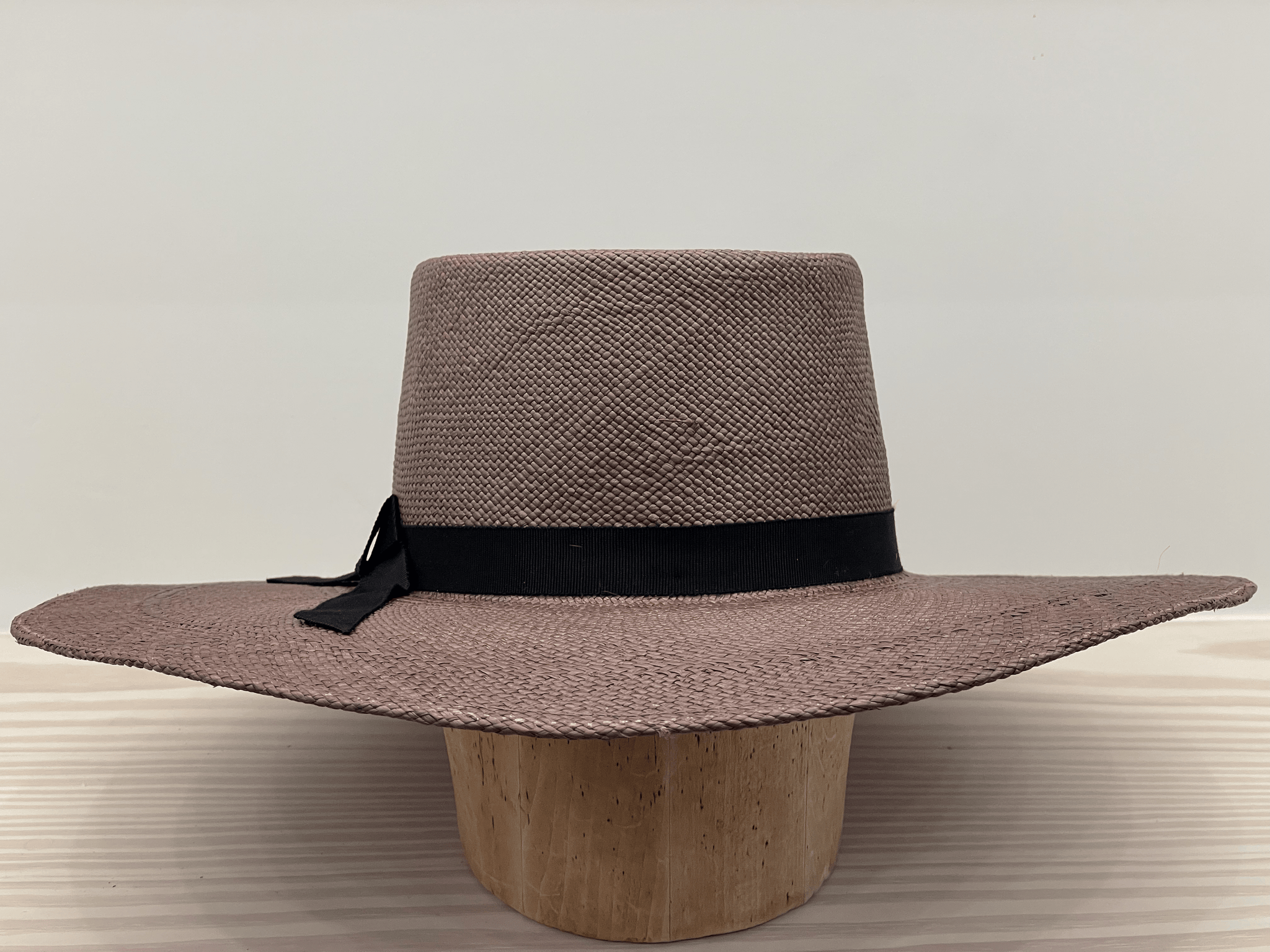 Esthella Hat in Mocha
