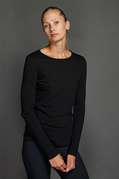 Black Long Sleeve Tee with Shirttail