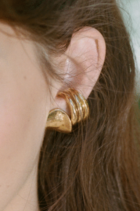 Colmillo Ear Cuff (Sold Out)