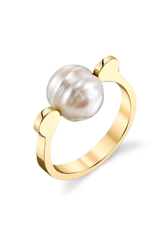 Pearl on Stirrup Ring