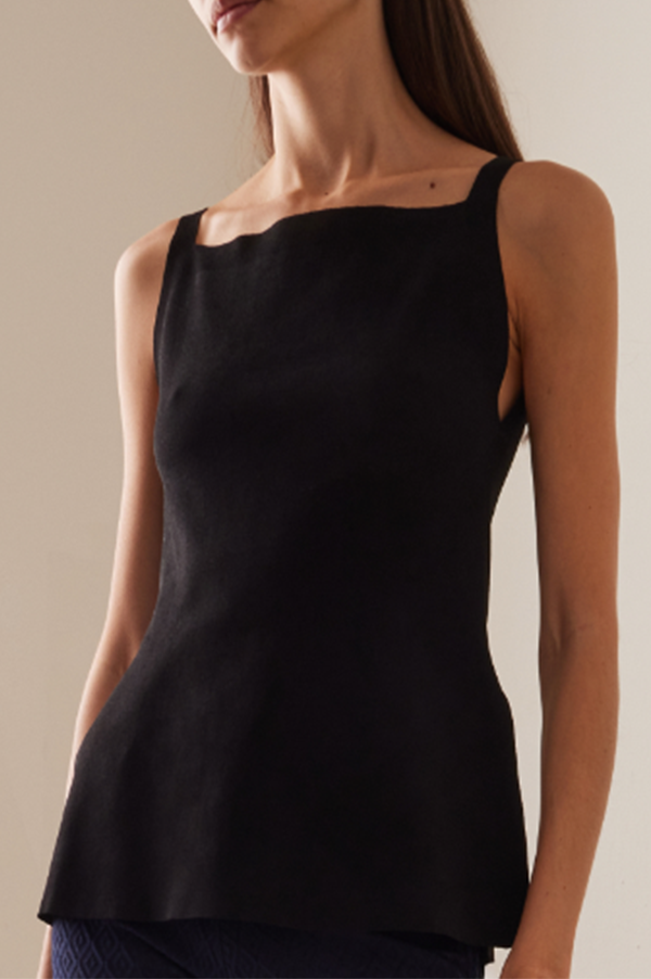 High Sport Asher Apron Top in Black