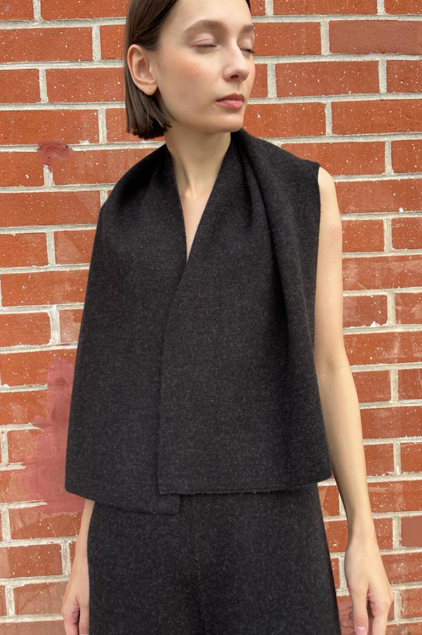 Double Knit Scarf in Black Melange