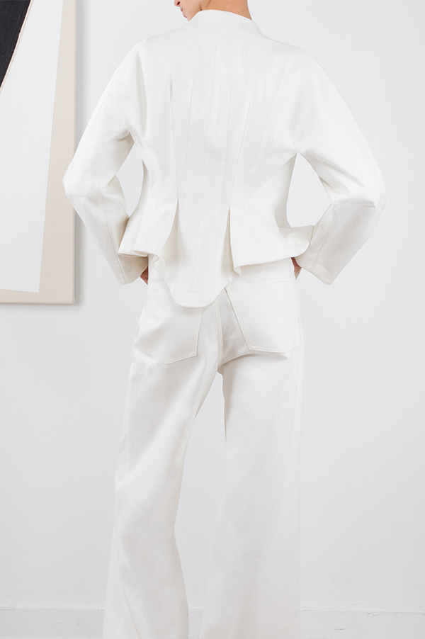 Cotton linen denim jacket Ashlyn. Ashlyn denim jacket. Ashlyn Denim Jacket white. Ashlyn Everett Jacket. Ashlyn Everett Jacket white. Ashlyn Everett jacket ecru. Ashlyn full sleeve jacket white. Ashlyn denim white. Des Kohan Ashlyn. Ashlyn West Hollywood. Ashlyn Los Angeles. Ashlyn Des Kohan Los Angeles. 