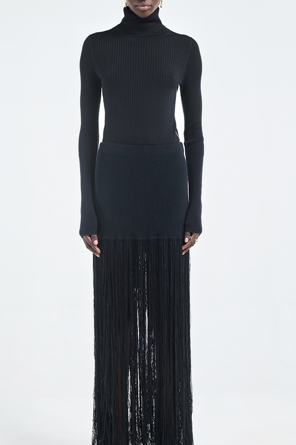 Hand Knot Skirt in Black