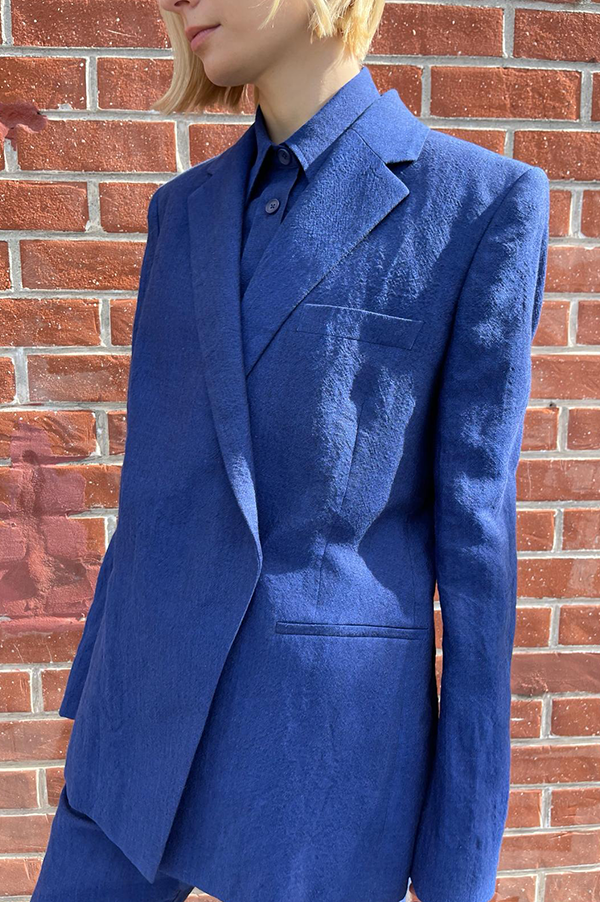Christian Wijnants Jipro Tailored Blazer in Night Blue
