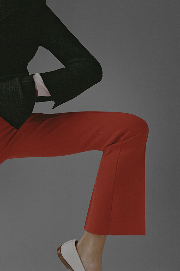 High Sport Kick Stretch-Cotton Pants In Burnt Red