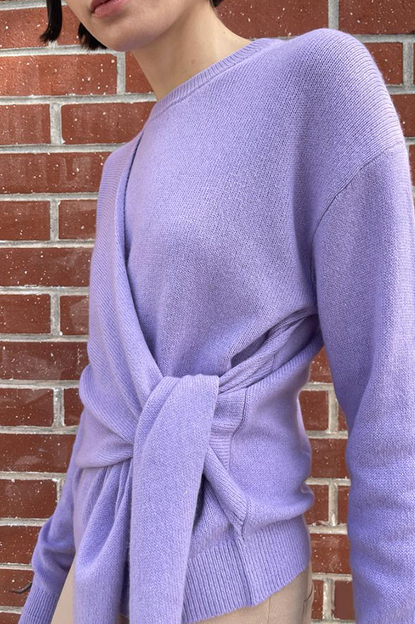 Knot Crewneck in Lilac