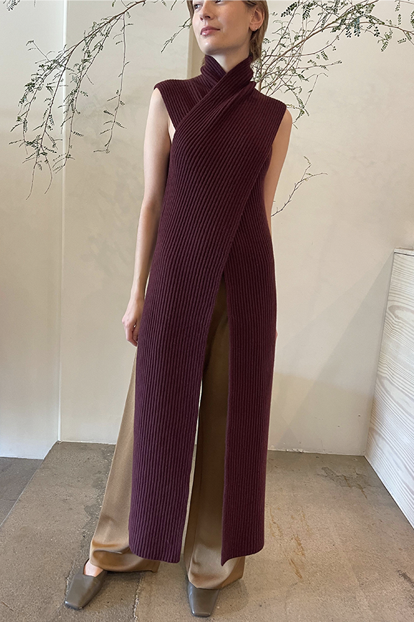 Kupia Long Drape Top in Merlot