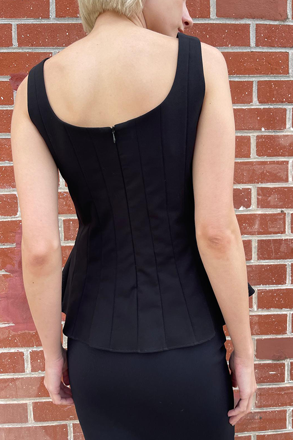 Ashlyn Leon Top. Ashlyn Leon Blouse Black.  Ashlyn Sleeveless Top Noir. Ashlyn sleeveless Blouse black. Ashlyn panels blouse Black. Ashlyn Crewneck blouse Black. Ashlyn Zip Closure Blouse. Ashlyn Leon Peplum. Ashlyn Leon Peplum Black. Ashlyn Des Kohan. Ashlyn West Hollywood. Ashlyn Los Angeles. Des Kohan. Des Kohan Los Angeles. 