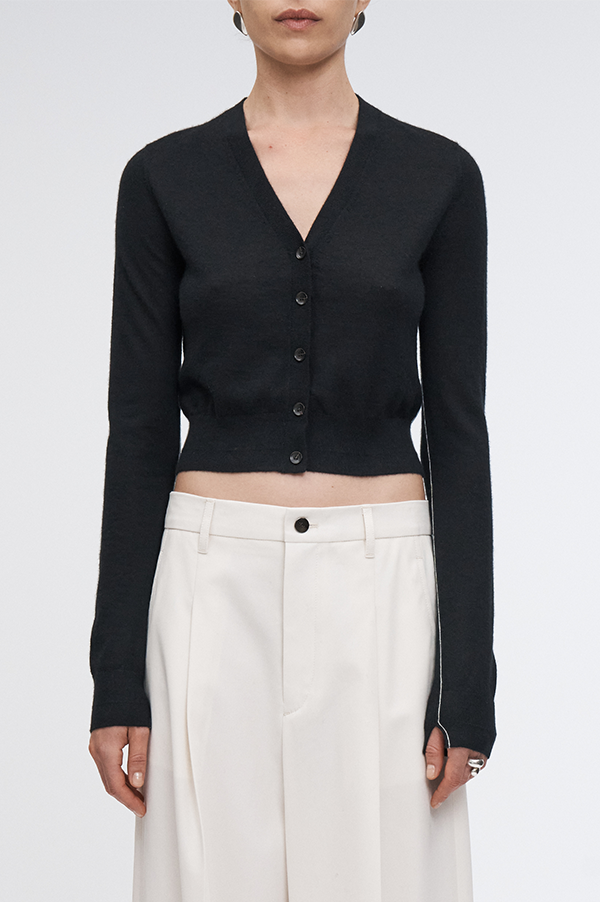 Long Sleeve Shrunken Cardigan in Black