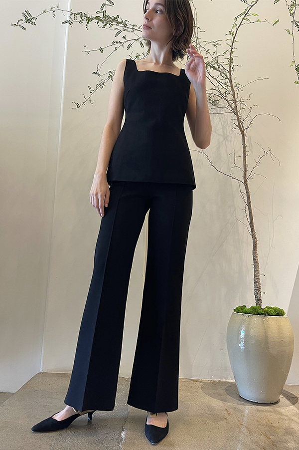 XX Top in Black – Des Kohan
