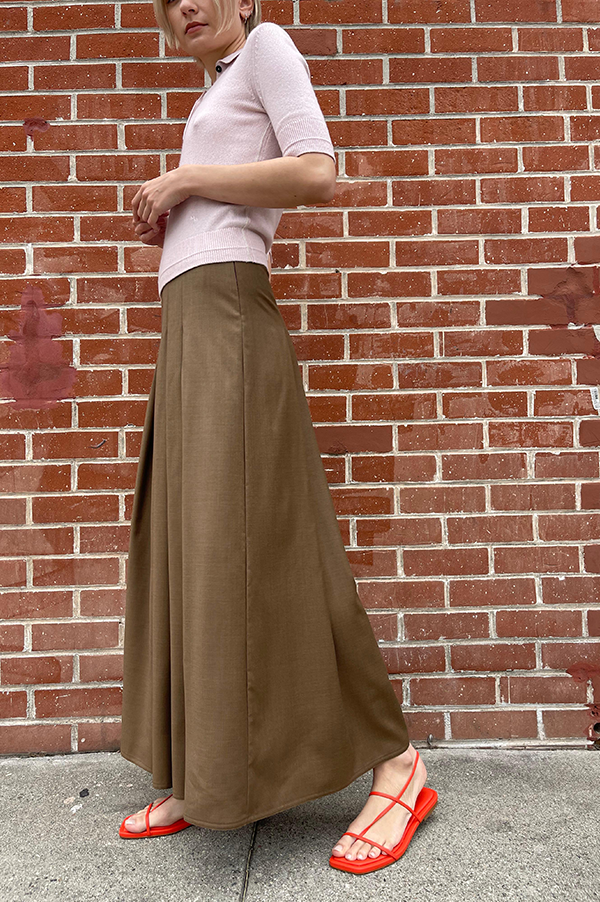 Pleated Wide Leg Pants in Khaki