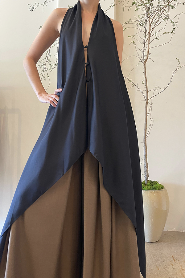 Trini Sleeveless Top in Navy