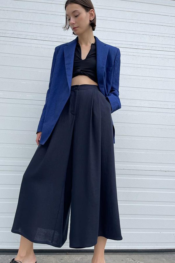 Dusan Wide Leg Linen Pants in Navy