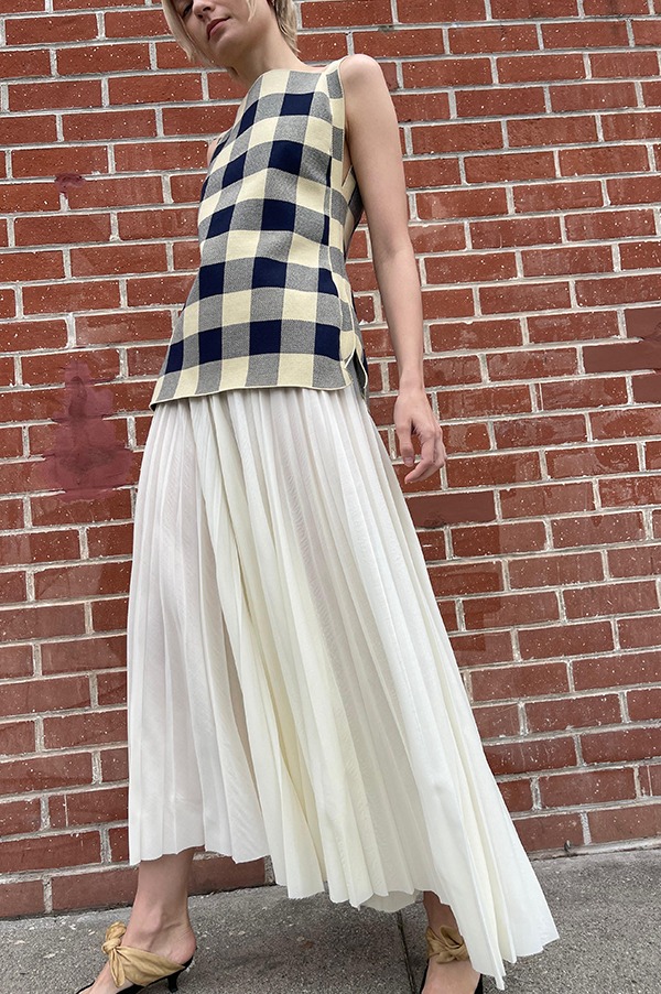 Wide Pleated Pants in Off White