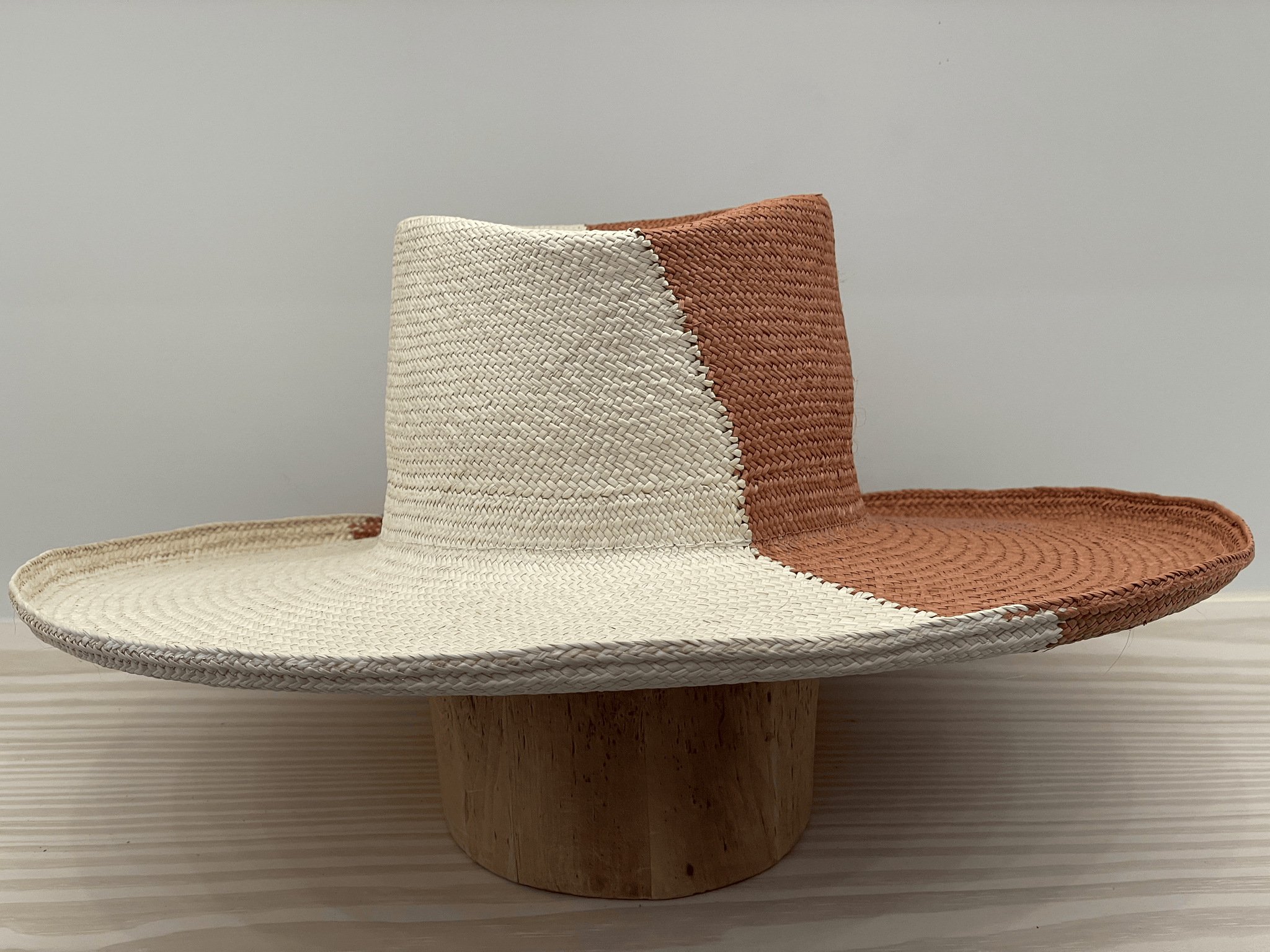 Drury Lane Hat in Cafe/ Ivory (Sold Out)