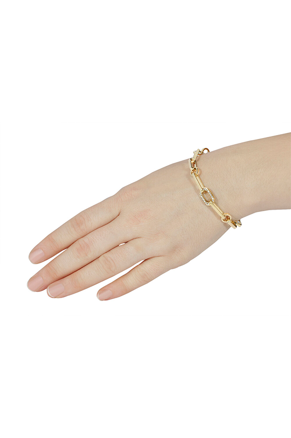 14K Yellow Gold Bracelet with Center Diamond Link