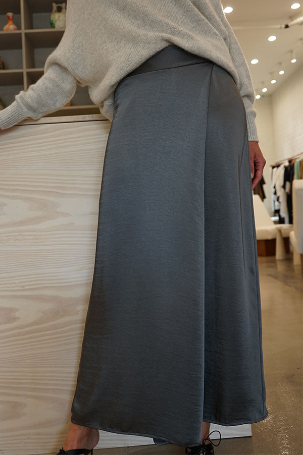 Sid Neigum Asymmetrical Crossover Pant In Silky grey
