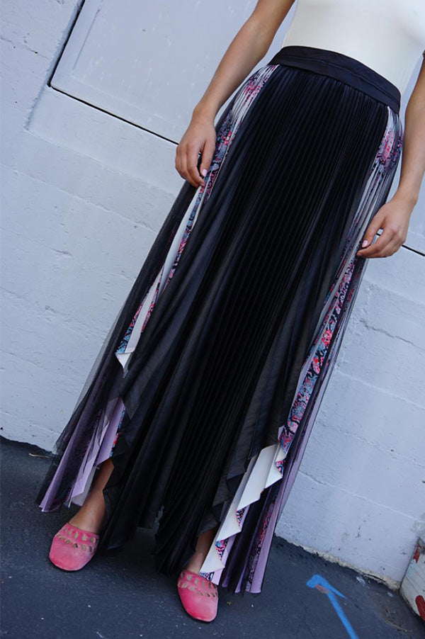 High Waisted Pleated Skirt (Sold Out)