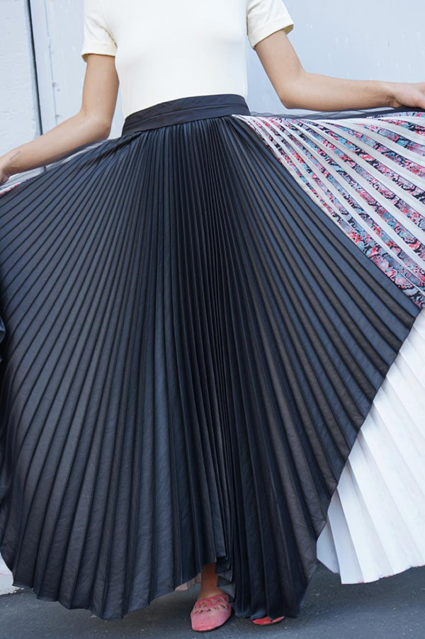 High Waisted Pleated Skirt (Sold Out)