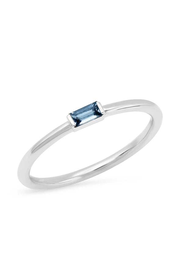 Blue Sapphire Baguette Solitaire Ring