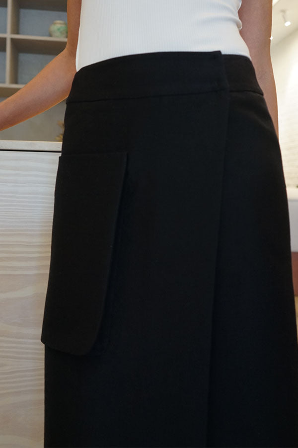 Structures Skirt with Pocket