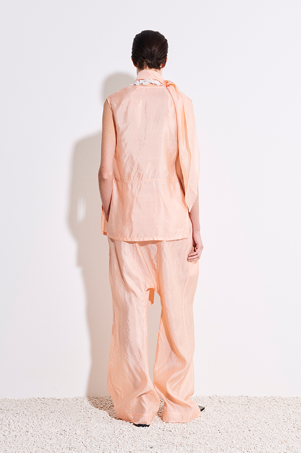 Tarf Sleeveless Top in Soft Peach