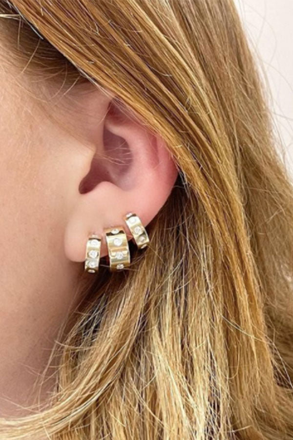 14k Yellow Gold Hoop Earrings with Diamonds